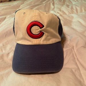 Chicago cubs fitted hat size small
